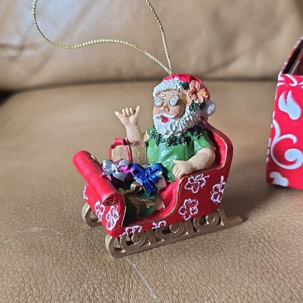 Island Heritage Handpainted Ornament Santa Sleigh Ridev IN BOX 2005